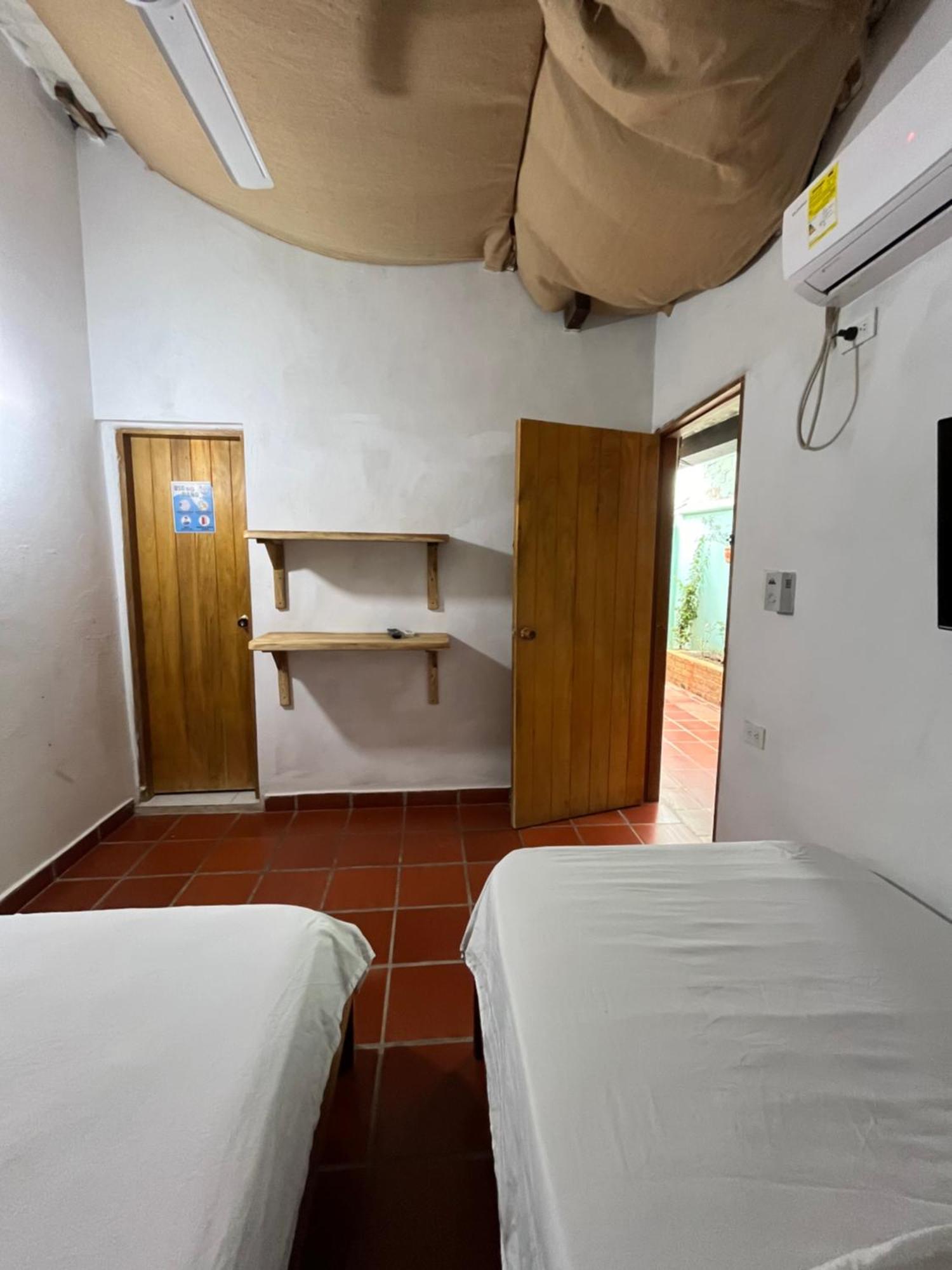 Casa Portales De Santa Barbara Hotell Mompos Exteriör bild